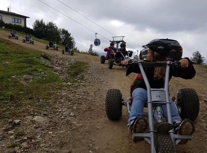 アパート Alpin Rose *